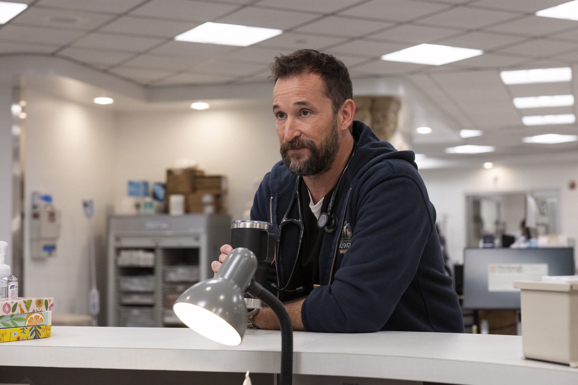 [Série] Noah Wyle reprend sa blouse pour The Pitt, drama médical de la plateforme Max