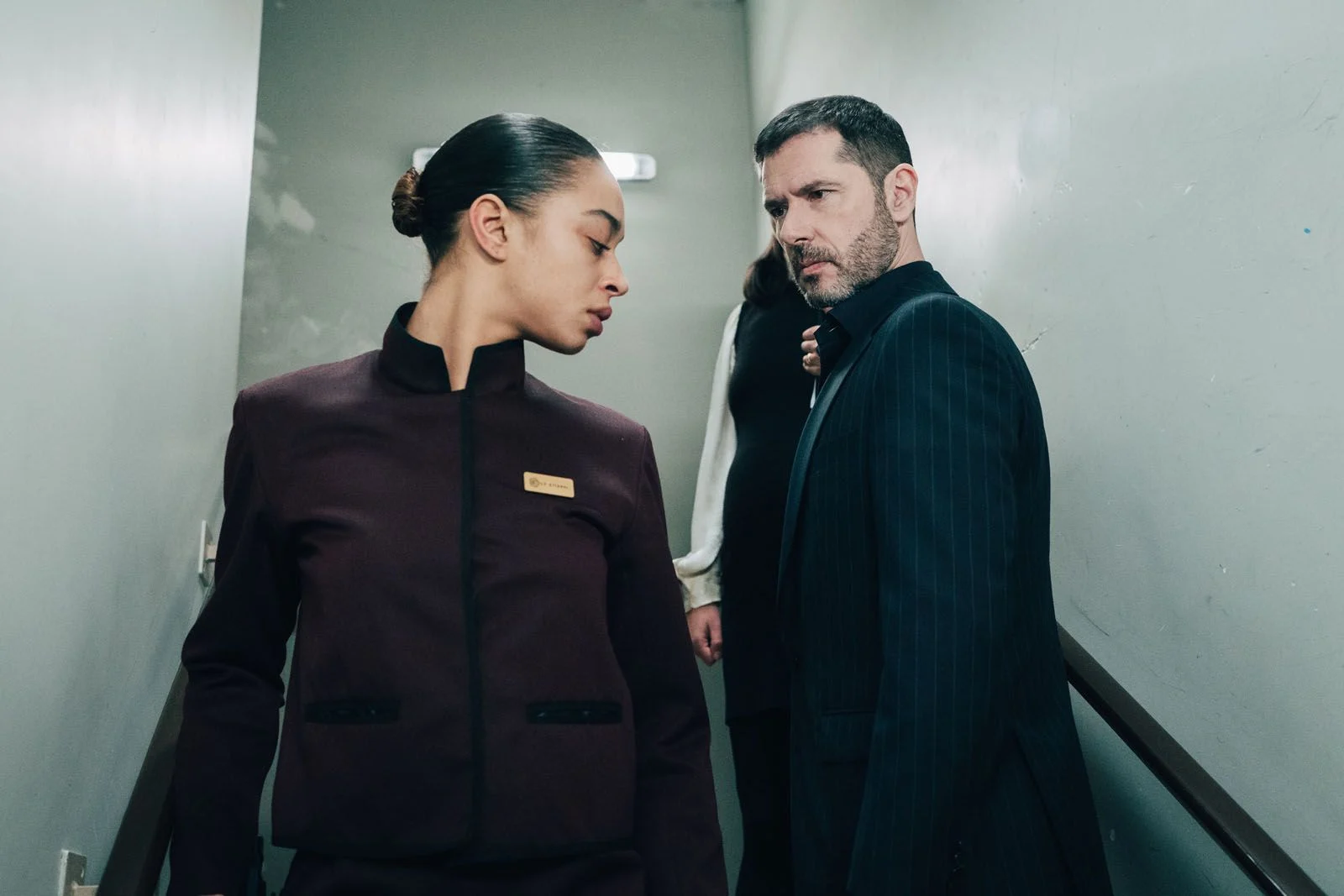 [Série] Privilèges : Manon Bresch et Melvil Poupaud dans les arcanes de l&rsquo;hôtellerie de luxe pour HBO Max